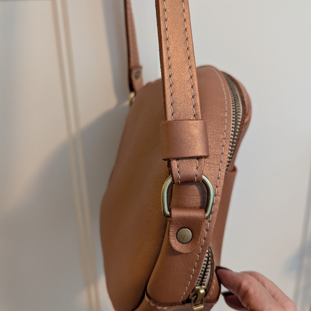 Portland Leather Round Crossbody Bag  - Copper Colored. Large Circle Bag. - Picture 5 of 9